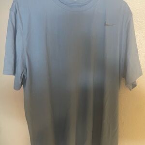 Nike Men's Light Blue Short Sleeve Tee